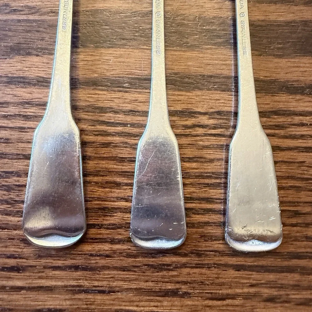 Oneida Stainless Flatware AMERICAN COLONIAL Salad Forks (2) Dinner Fork (1)